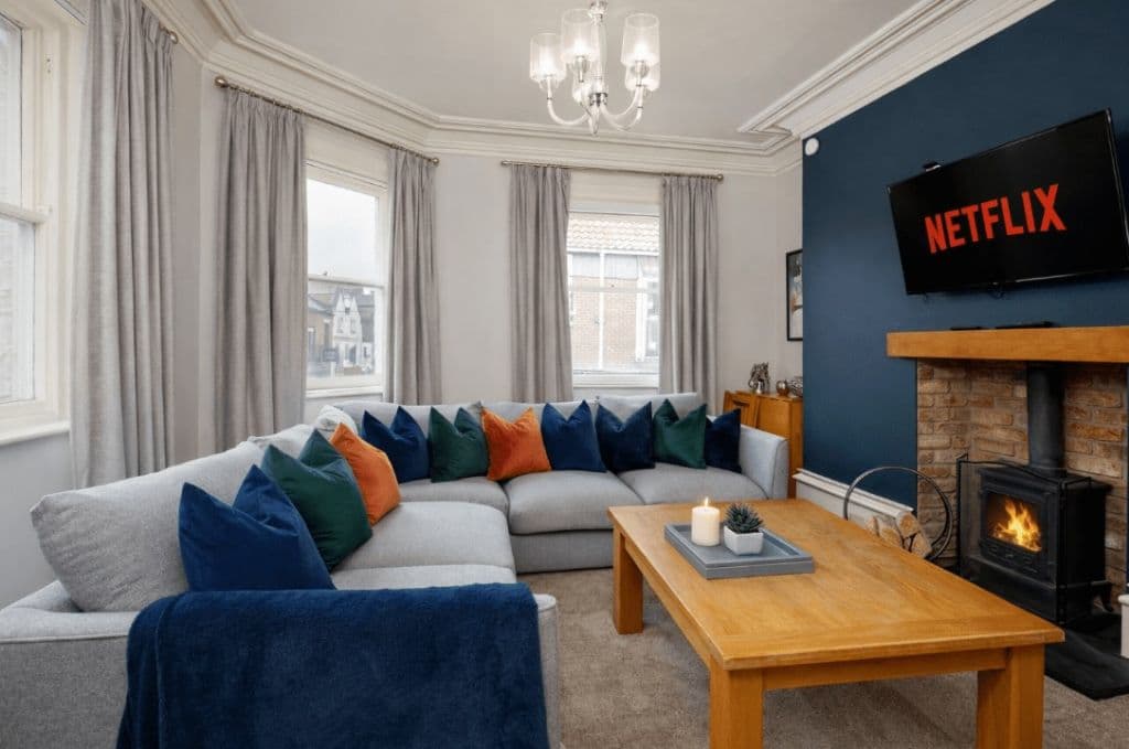 Patricks Pool- 4 Bedroom, 4 Bathroom- Most Central Townhouse