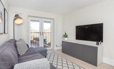 Compton Lodge Stylish 2 bed Apartment with Free Parking